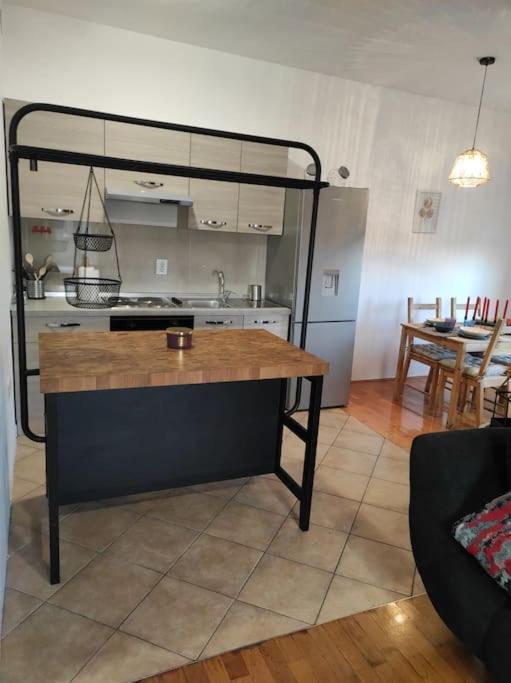 Anthurium - Selfcheckin - Nomad Zagreb